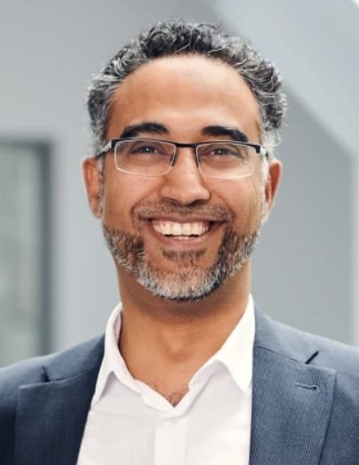 عضو الفريق 2